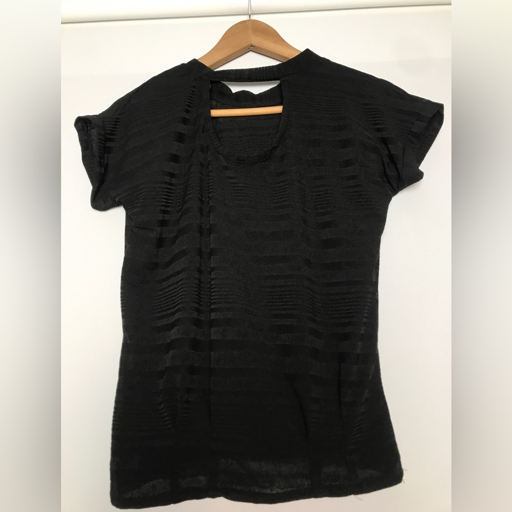 Black semi sheer Top - Picture 4 of 4